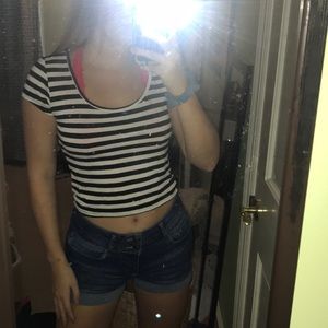 Black and White Stripped Crop Top